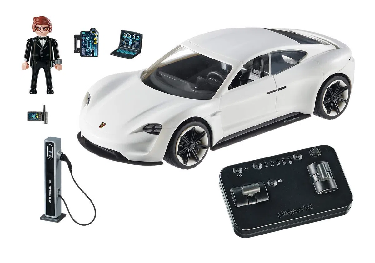 Playmobil The Movie Rex Dasher et Porsche Mission E