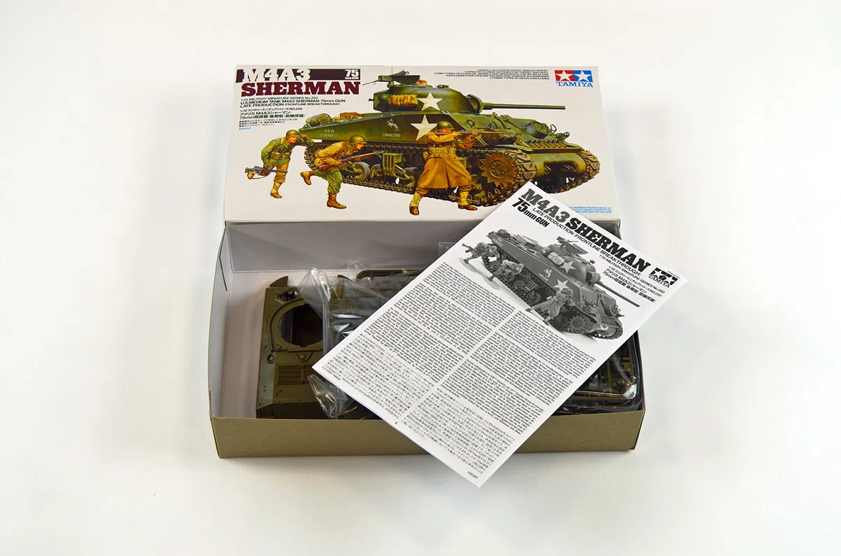 Tamiya - 35250 - Maquette - Sherman M4A3 75MM - Echelle 1:35