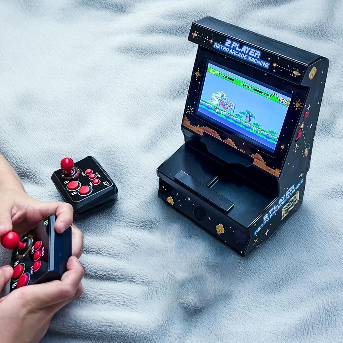 Mini Arcade Machine avec 300 Jeux rétro - 2 Joueurs sans Fil Arcade Machine Mini - Console de Jeu rétro de Poche avec Connexion TV & écran Couleur 4,3" - Mini Console de Jeu Portable